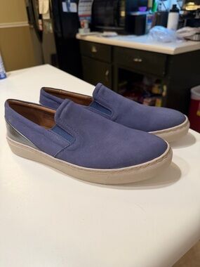 Cougar Women’s Slip-On Casual Waterproof Sneakers Leather Memory Foam